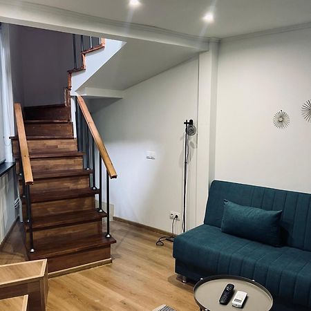 Τwisted Loft Lägenhet Kavala Exteriör bild